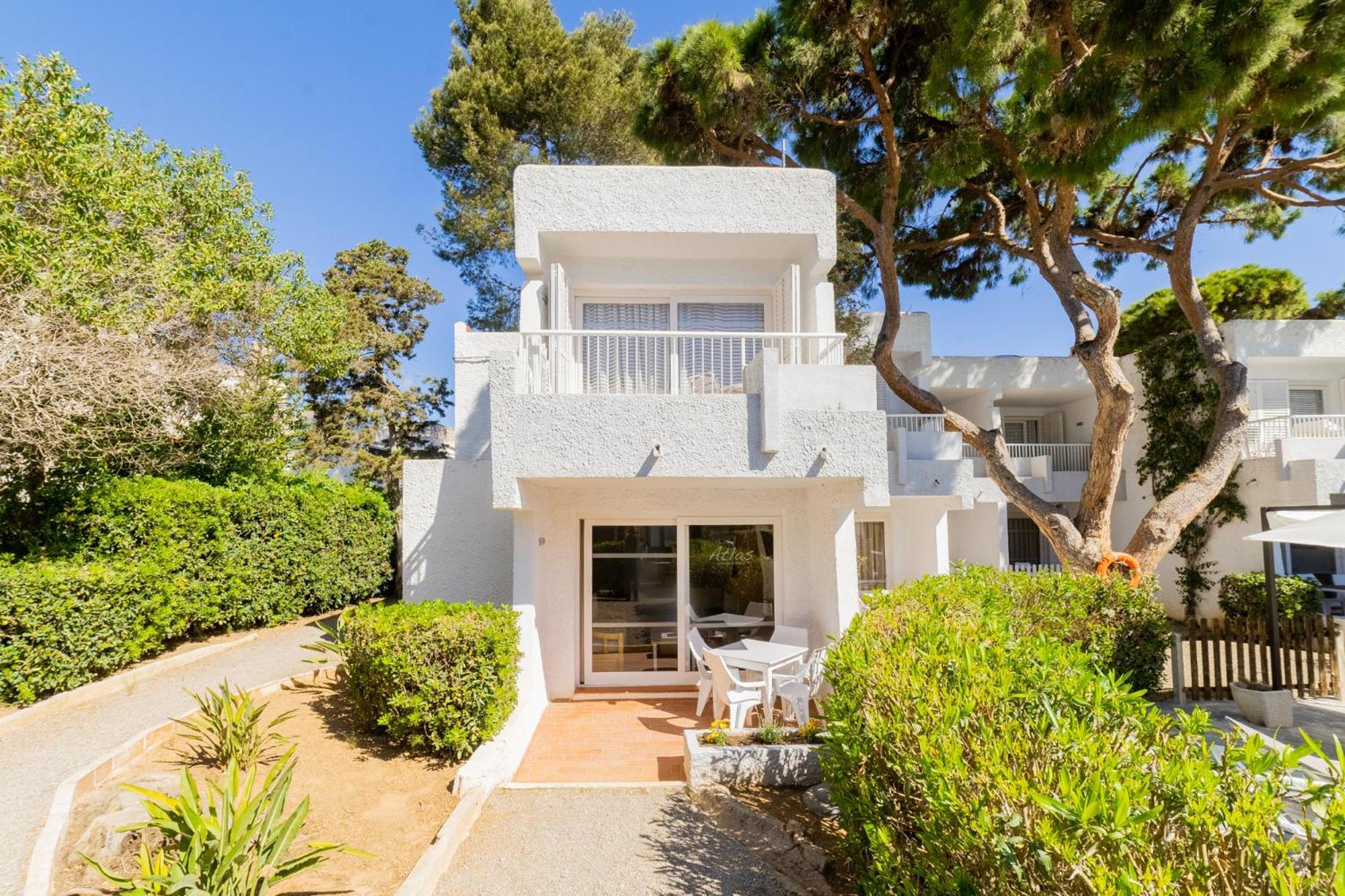 Atlas Apartments Ibiza Santa Eularia des Riu Exteriör bild